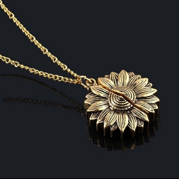 Sunflower Hidden Quote Charm Alloy Pendant Necklace - Picture 2 of 2